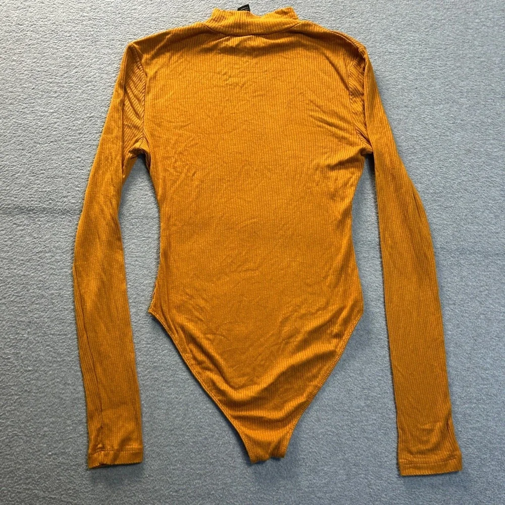 Forever 21 Mock Neck Bodysuit Womens Small Mustard Ribbed Long Sleeve Fitted